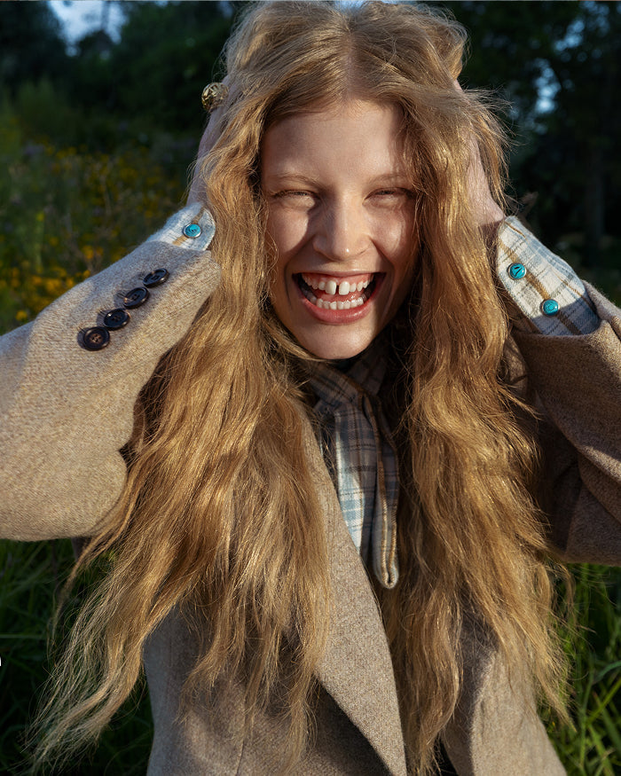 Chloé Goes Wild