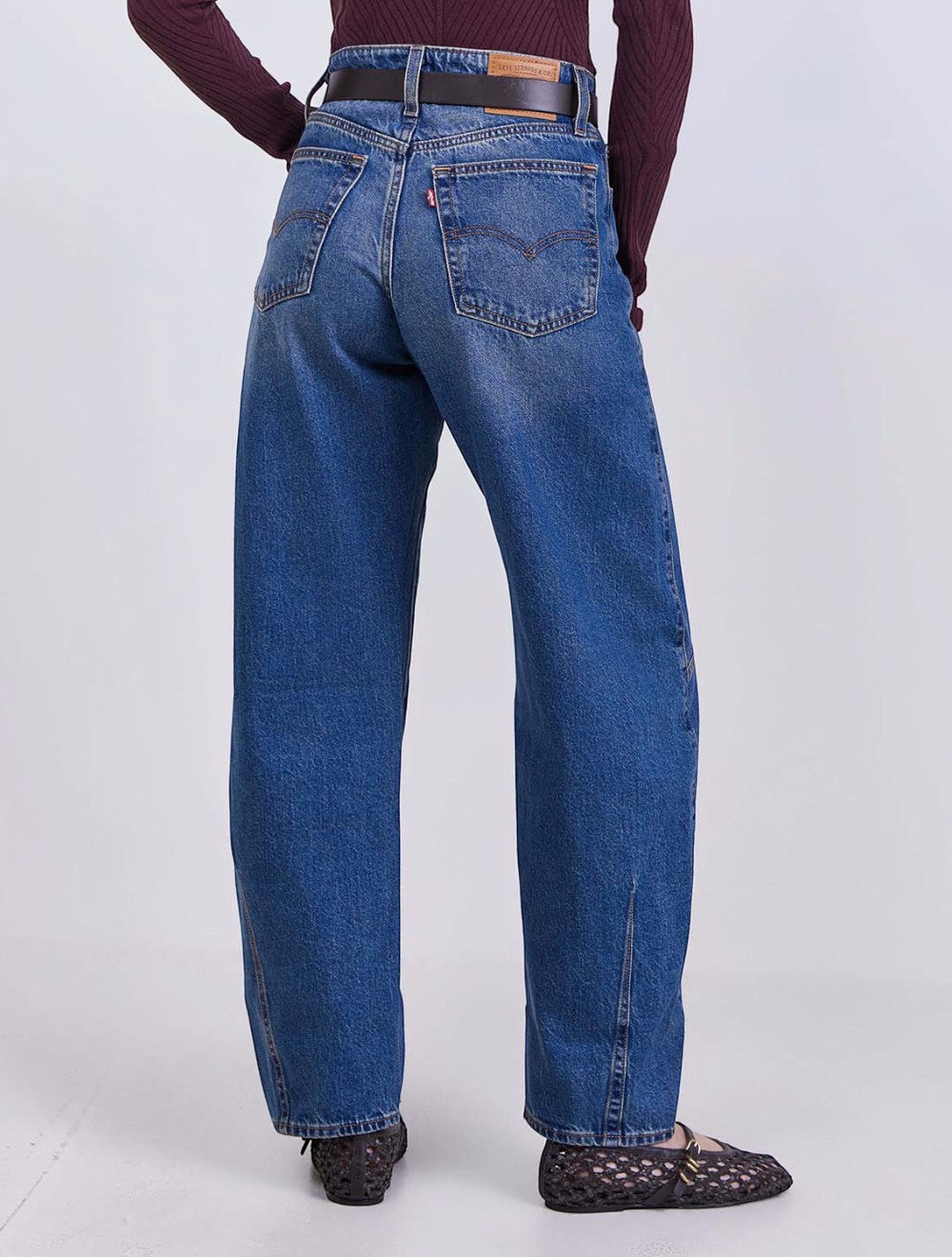 ג'ינס בגי Dad Barrel בינוני Ris מחודד Leg