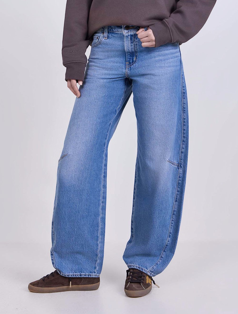 ג'ינס בגי Dad Barrel בינוני Ris מחודד Leg