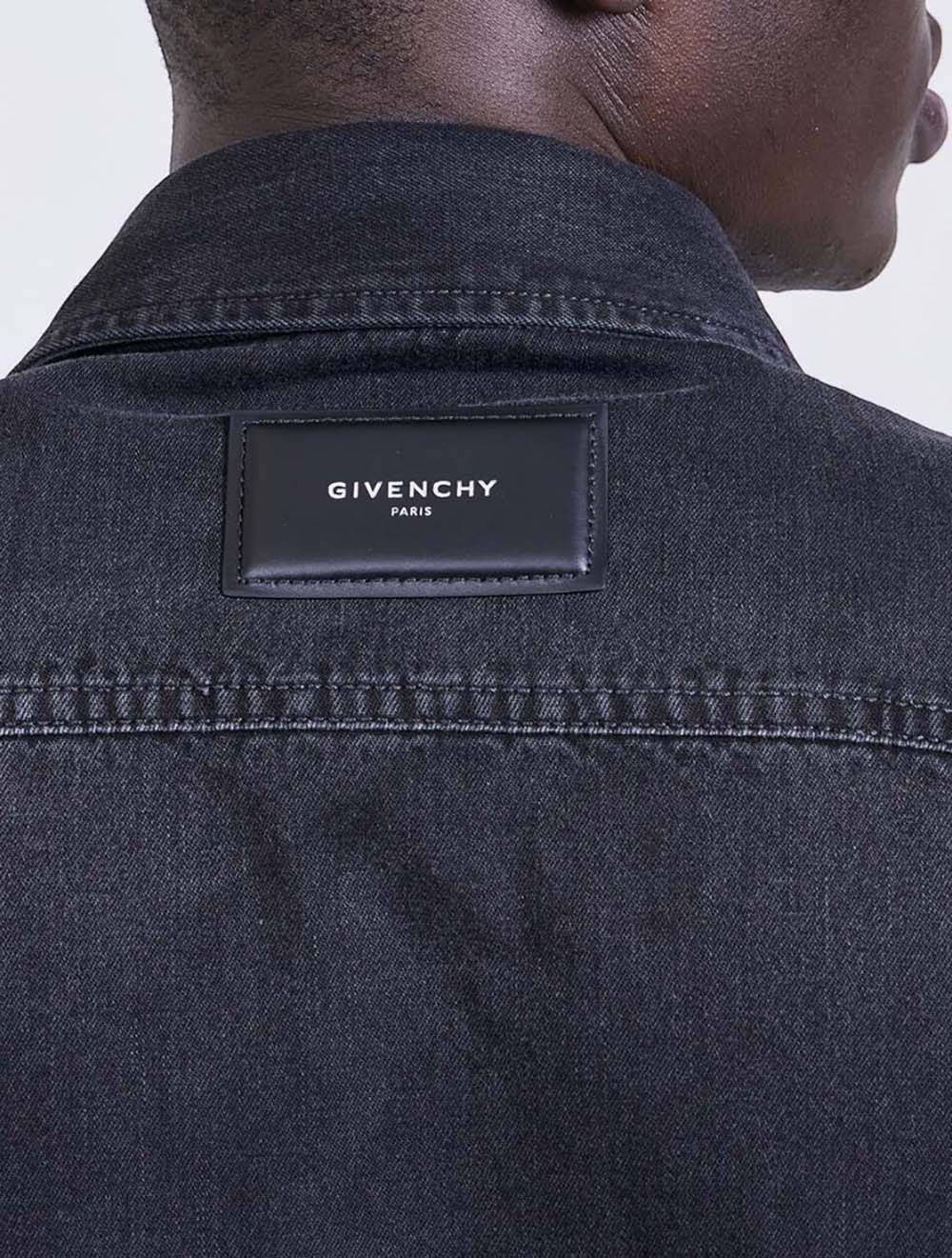 חולצה מכופתרת Flap-Pocket דנים