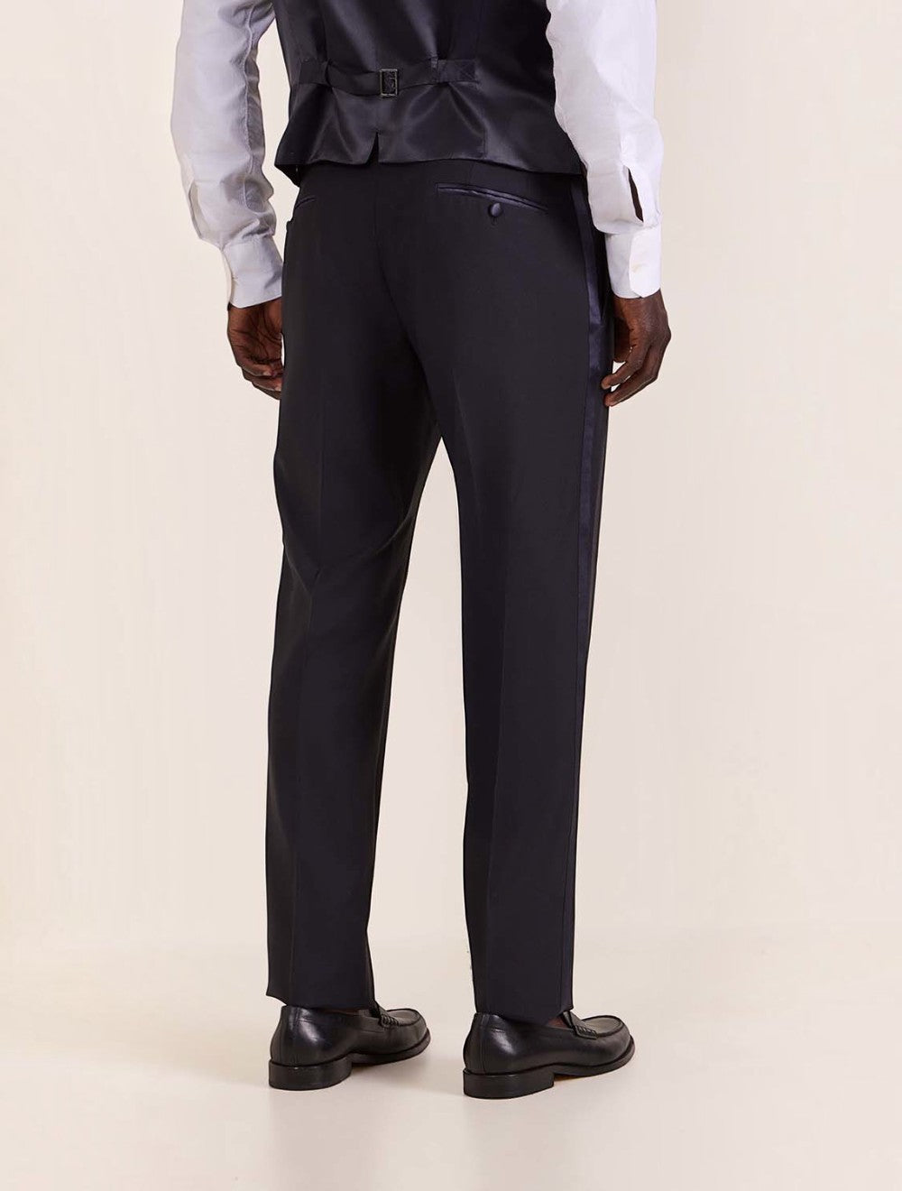 חליפה Martini-Fit Tuxedo
