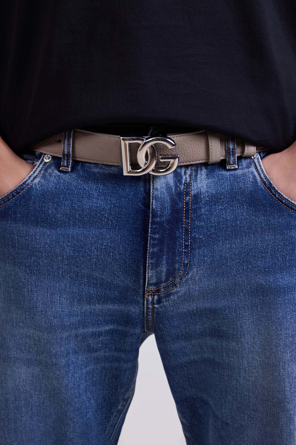 חגורה Calfskinv DG לוגו