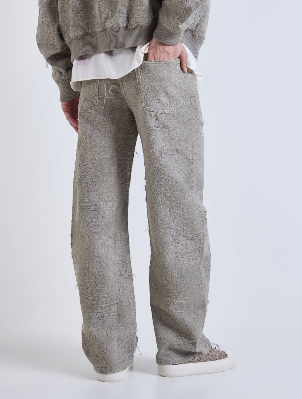 1 - 5 Pockets אופנה