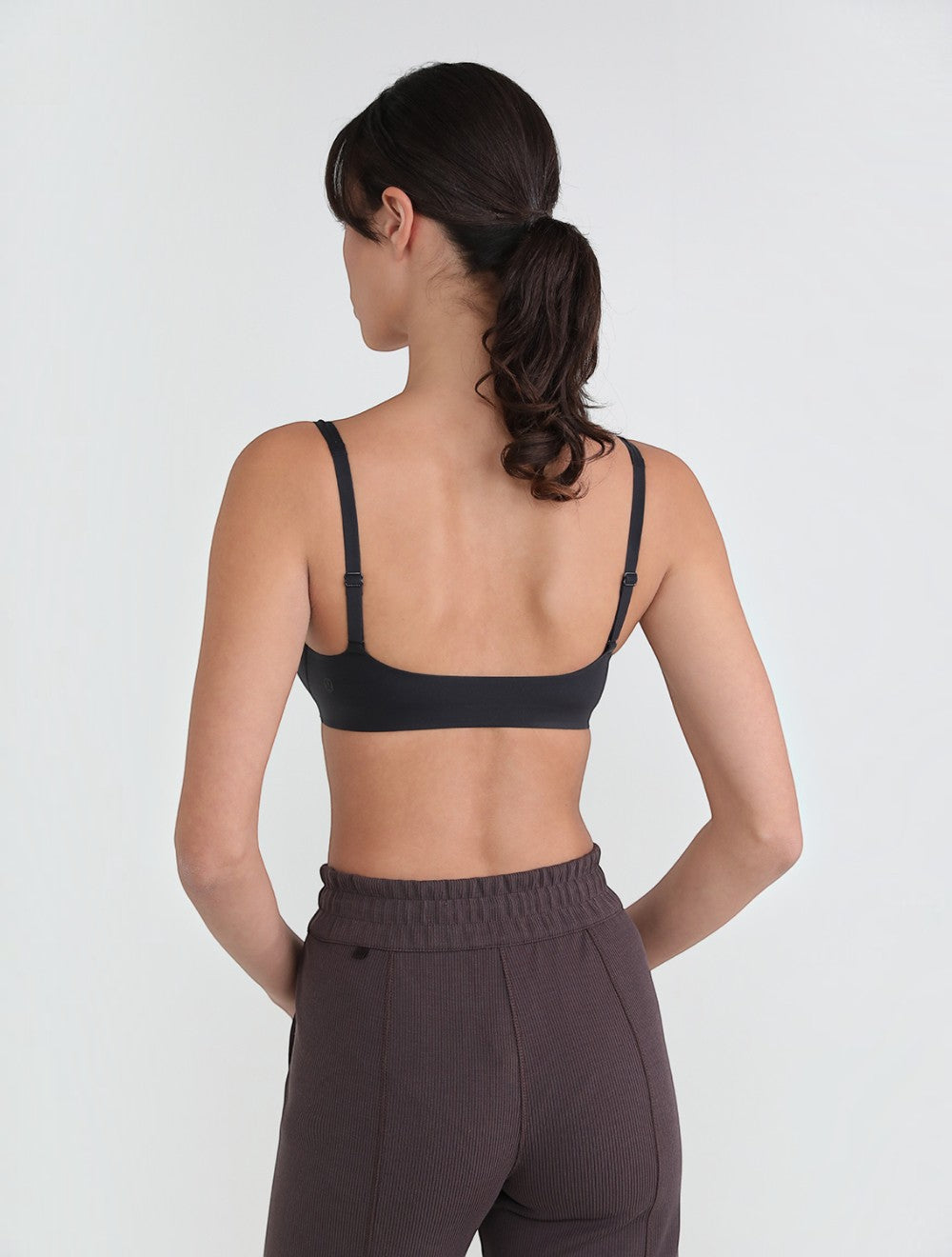 Wundermost Ultra-Soft Nulu Scoop Neck חזייהllette