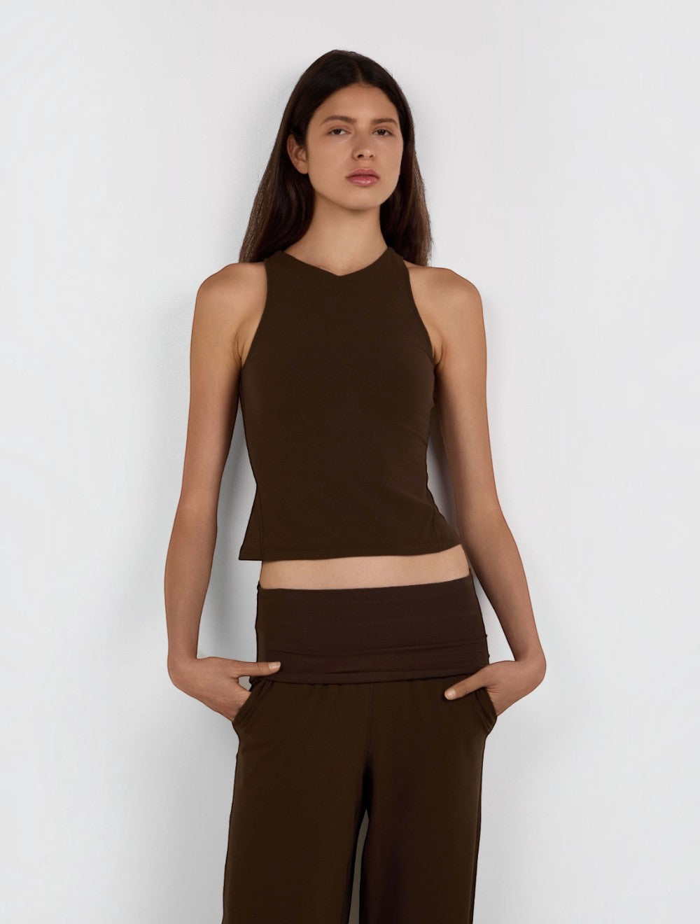 גופיית lululemon Align™ צווארון וי מיני