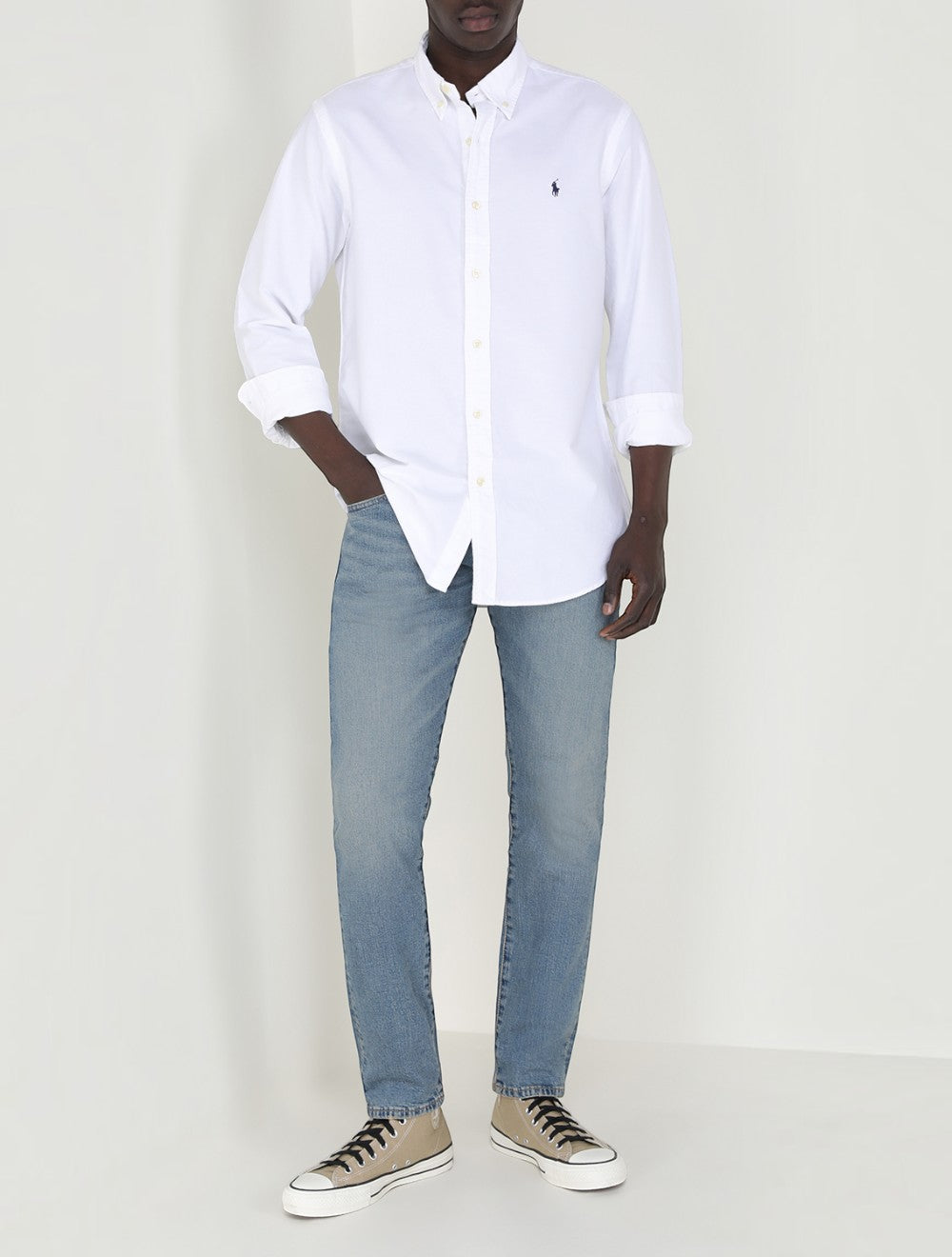 חולצה מכופתרת קסטום פיט Garment-Dyed Oxford