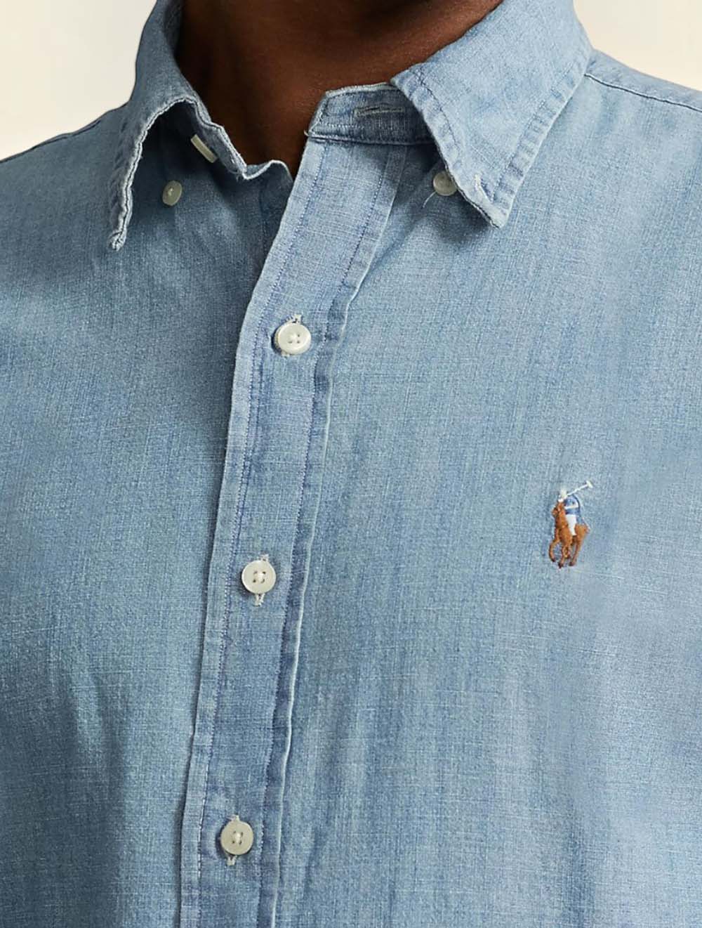 חולצה מכופתרת קסטום פיט Chambray
