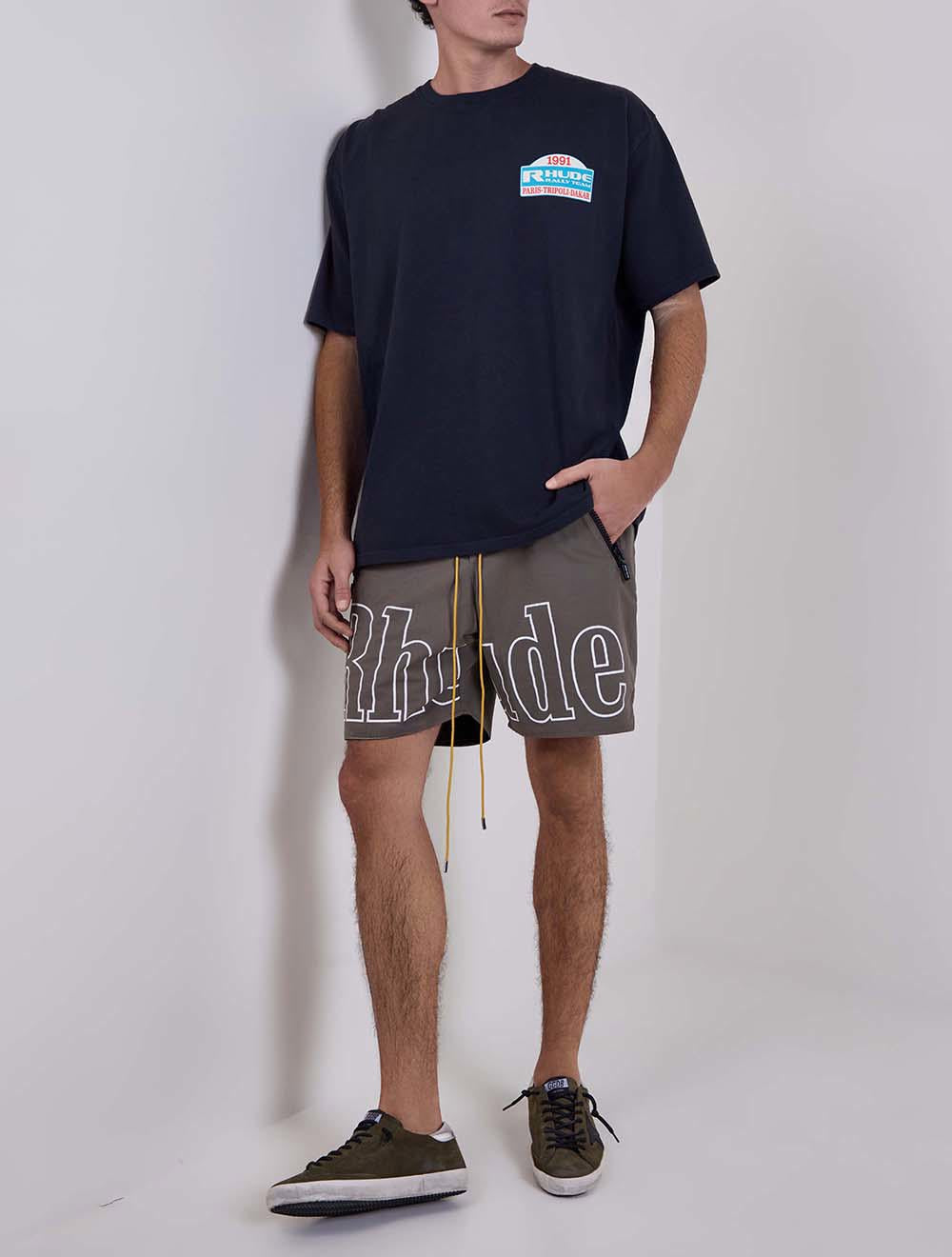 מכנסיים קצרים עם לוגו RH