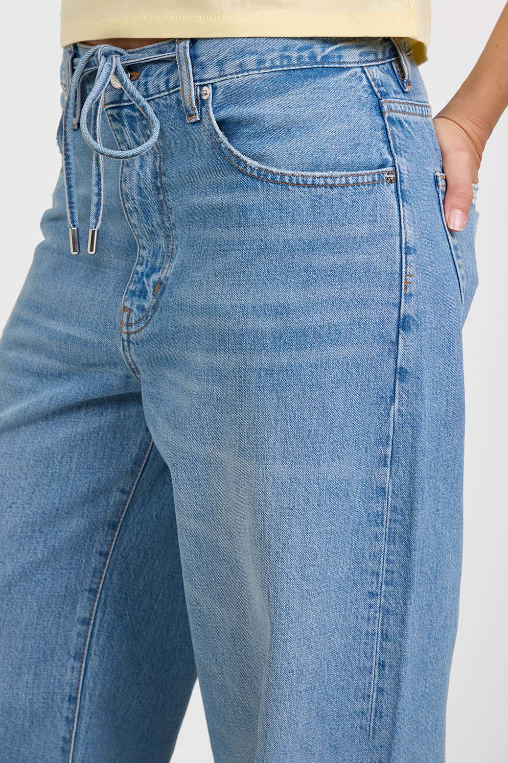 ג'ינס Off Duty