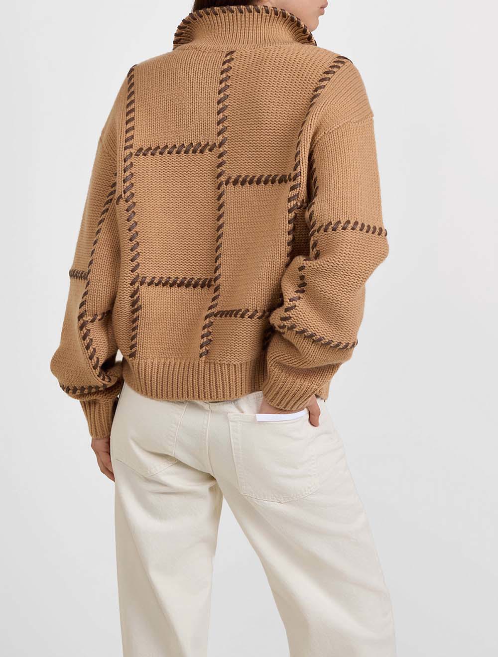 סוודר The Leather Stitch