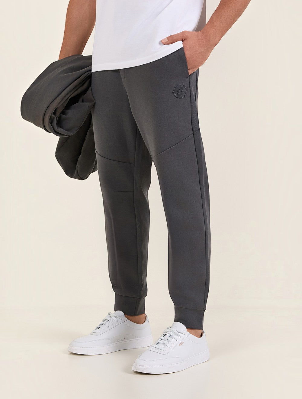 Tracksuit Bottoms עם כפול B מונוגרם
