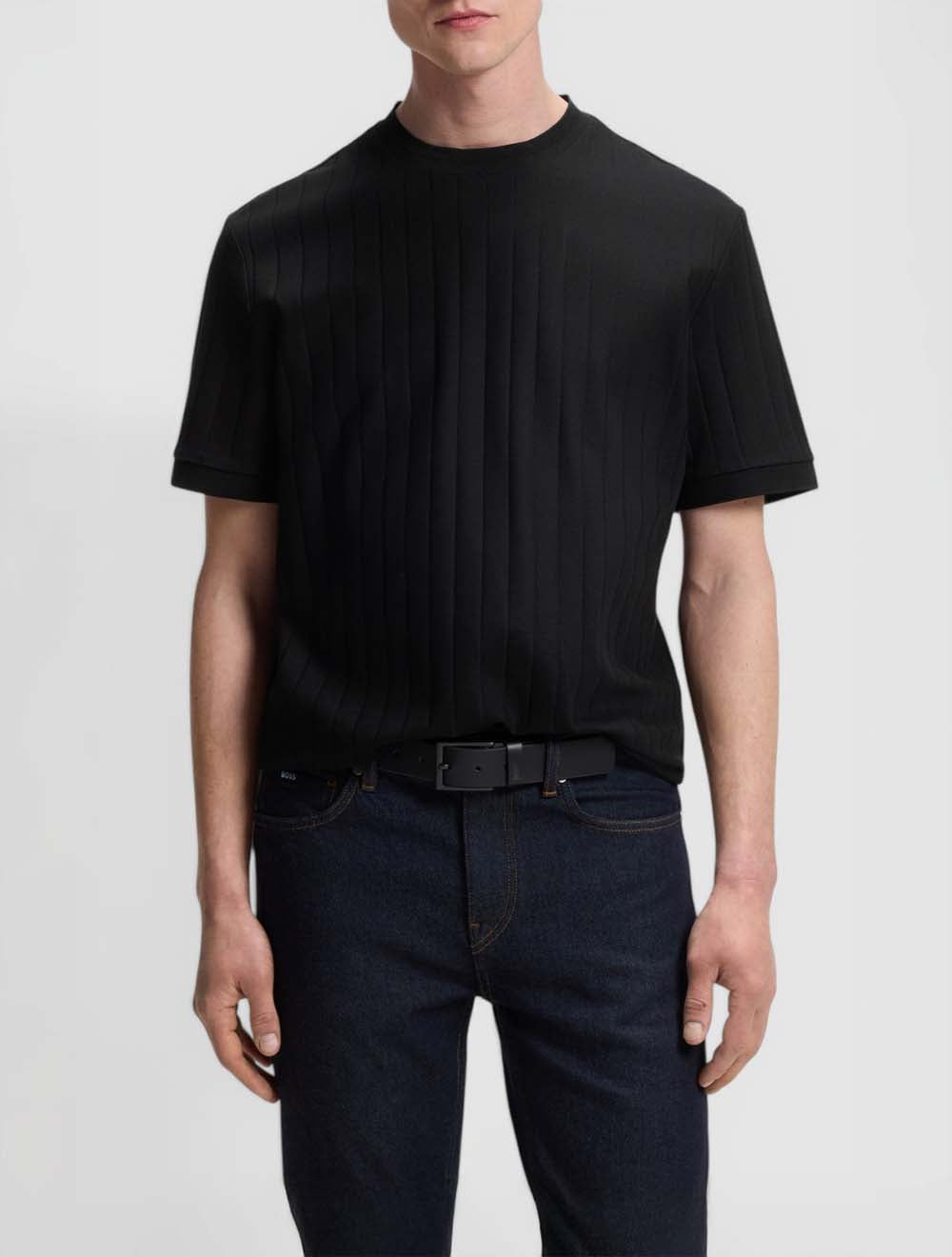 טי שירט Vertical-Stripe ממורצרת כותנה