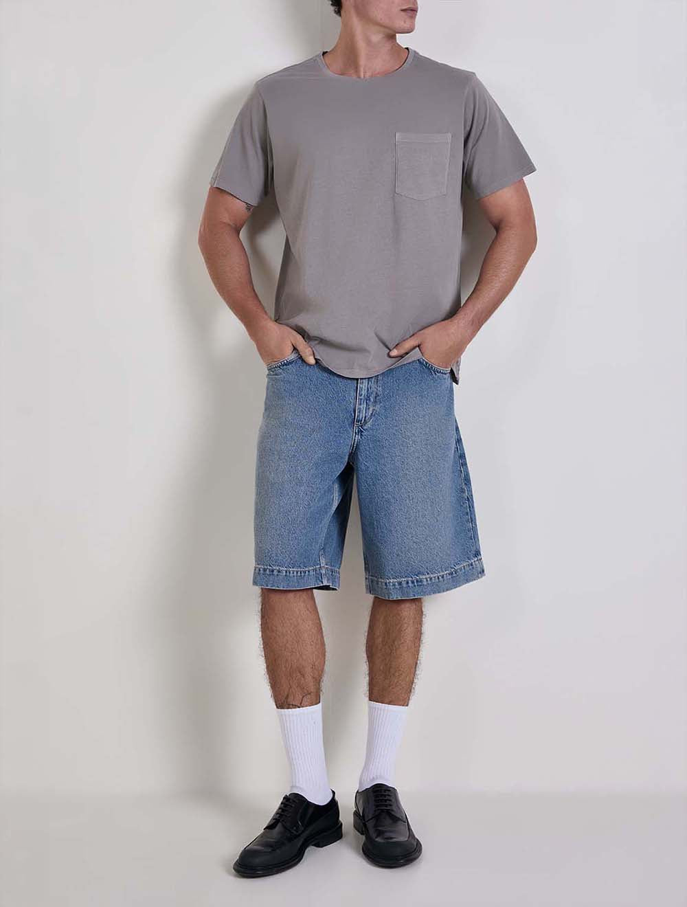 מכנסיים קצרים בגי דנים