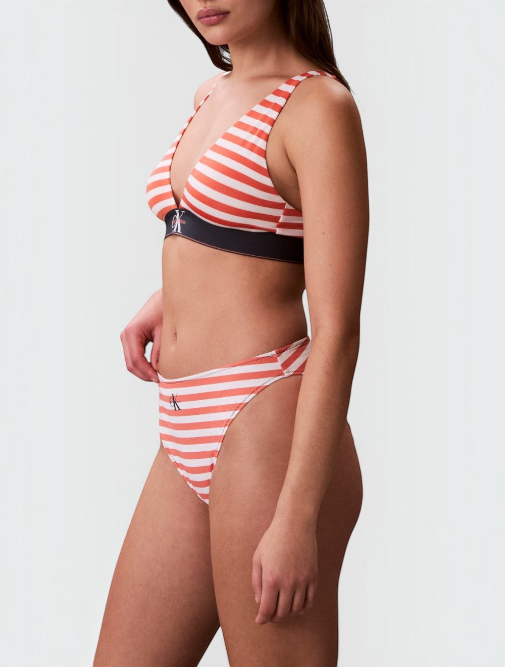 ביקיני ניילון גבוה Leg Bottoms