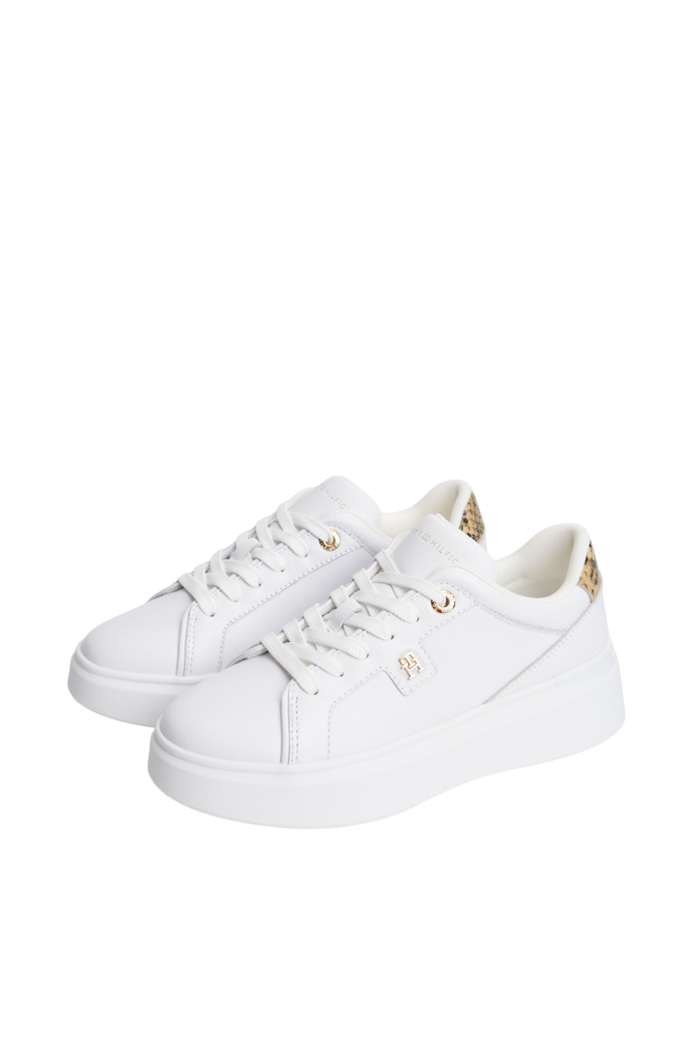 סניקרס עור פלטפורמה