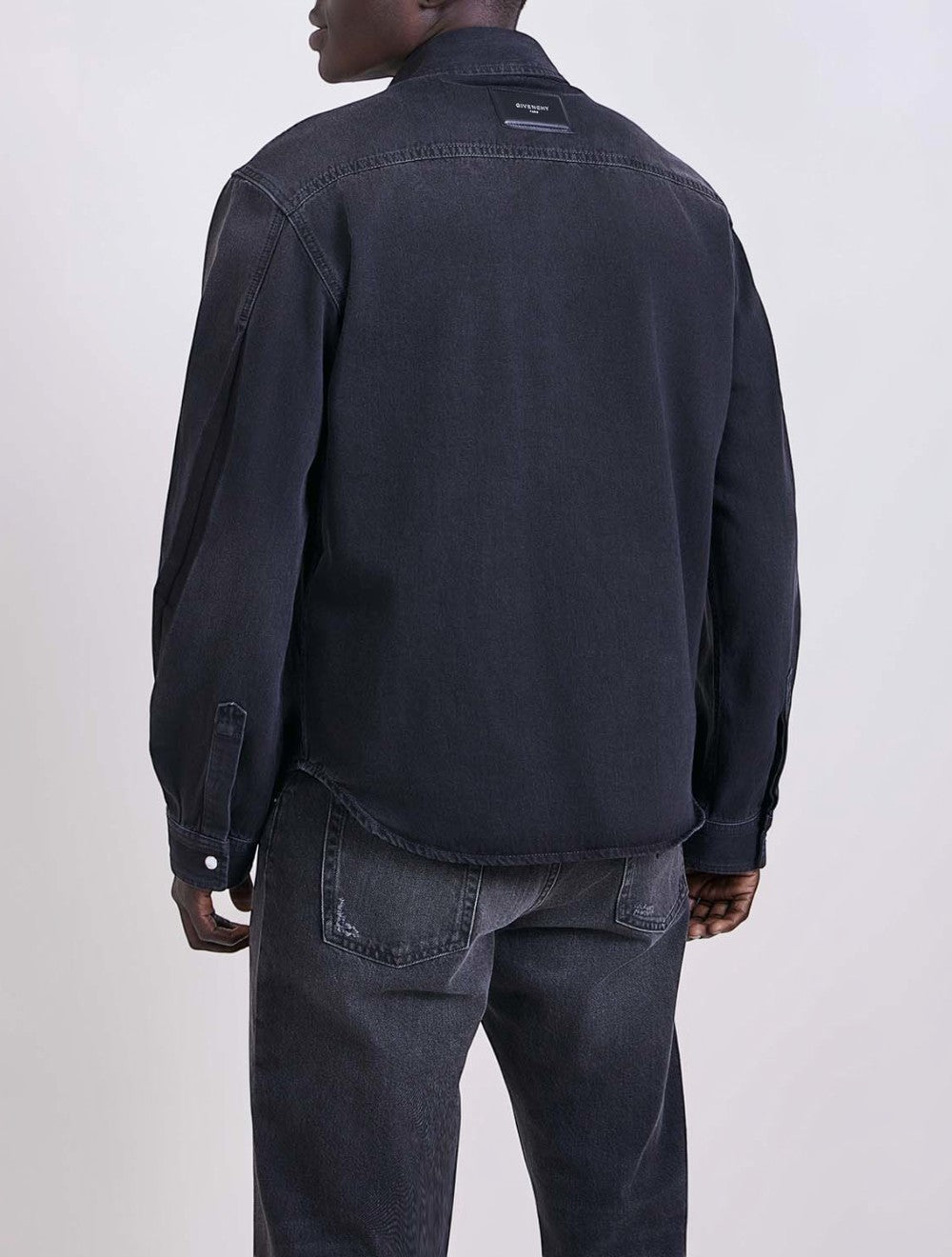 חולצה מכופתרת Flap-Pocket דנים