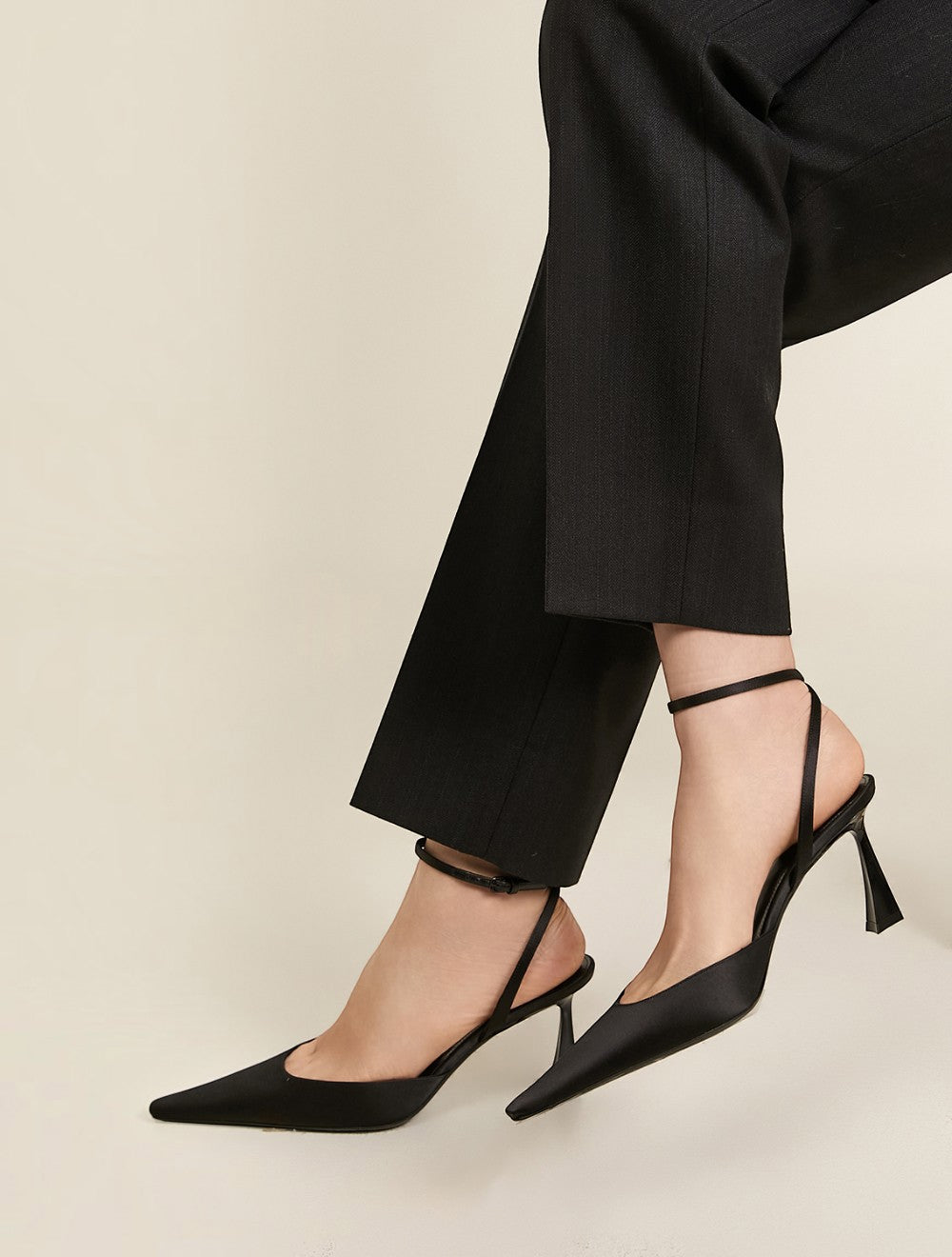 Aimee סטן Slingbacks