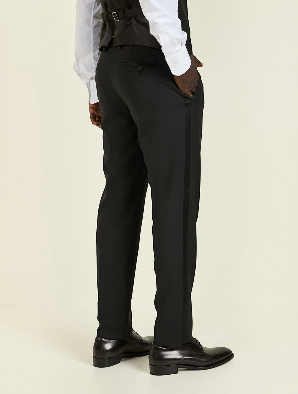 חליפה Martini-Fit Tuxedo
