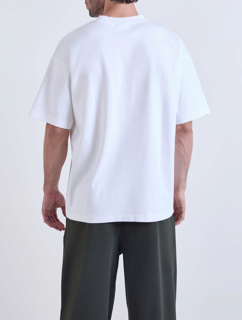 טי-שירט שרוול קצר