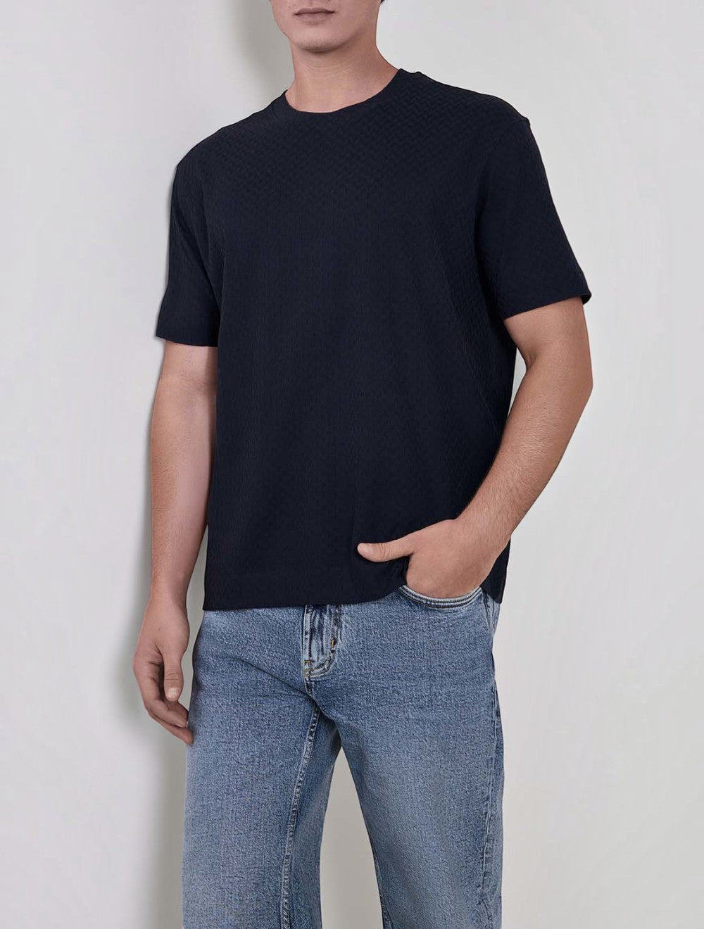 חולצת טי בגזרה ישרה