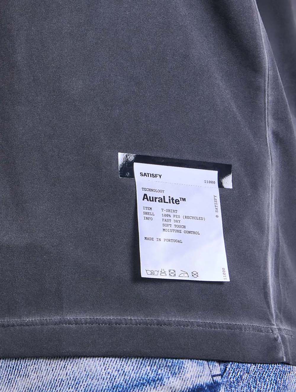 טי שירט AuraLite