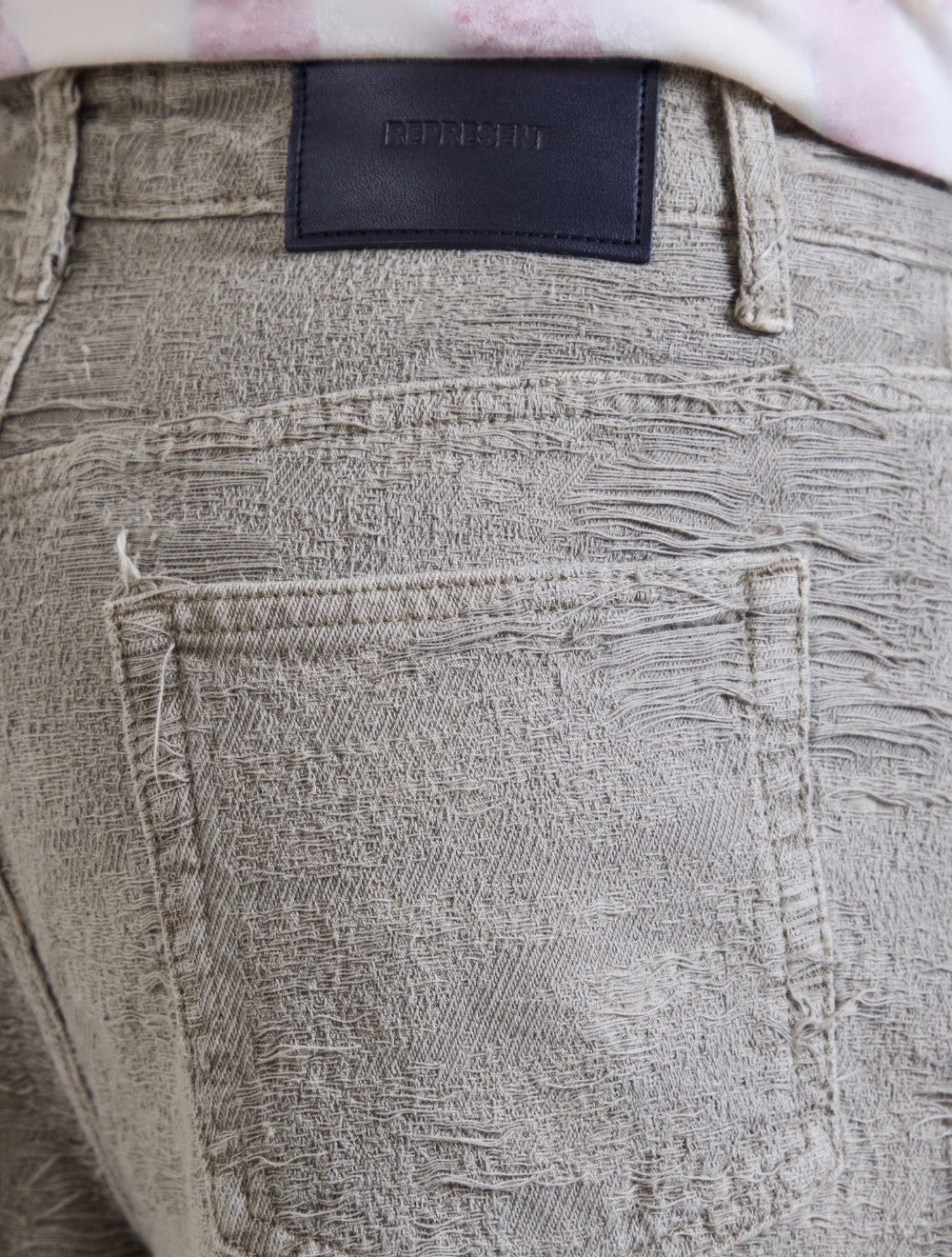 1 - 5 Pockets אופנה