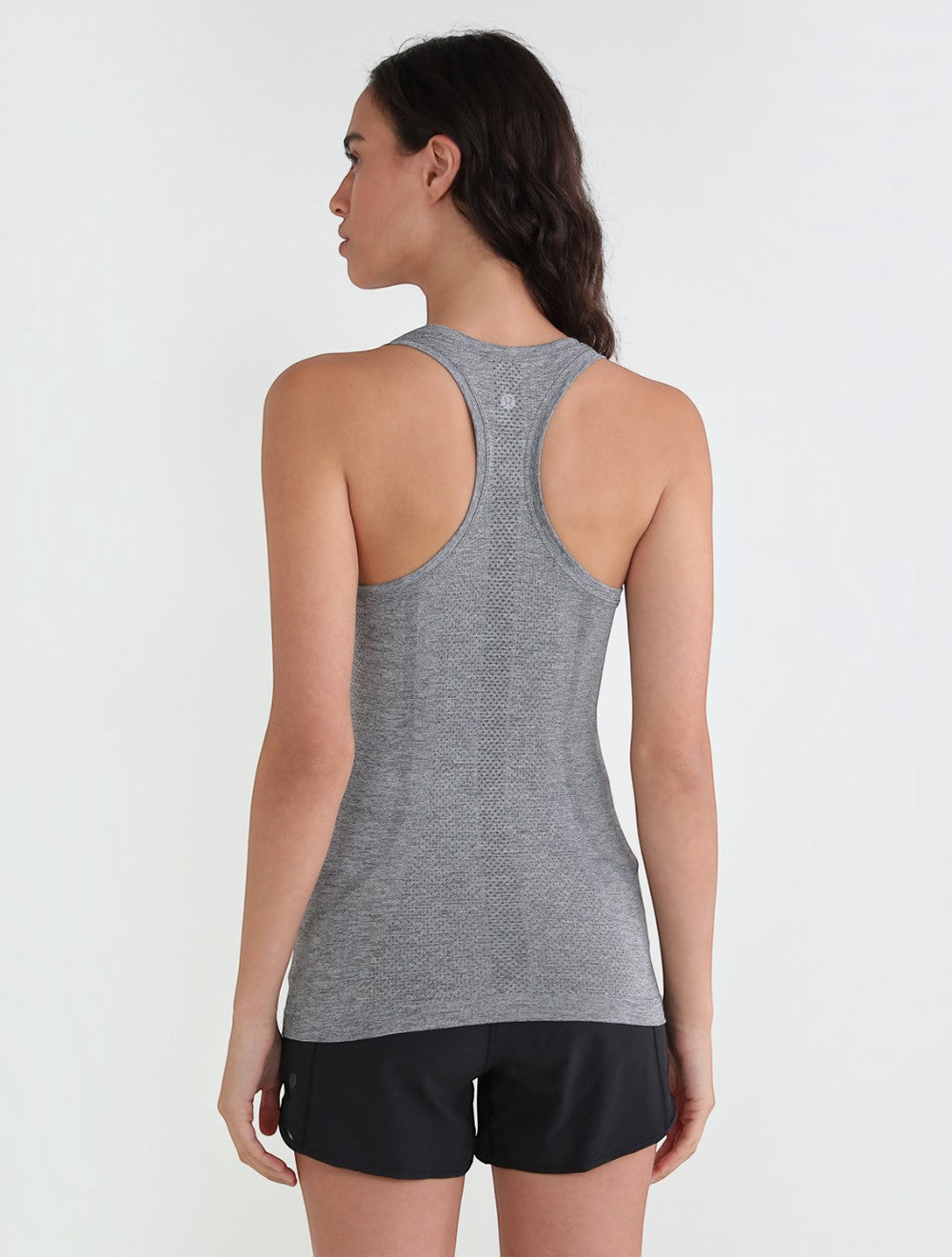 Swiftly Tech גופיית טנק גב שחיין 2.0