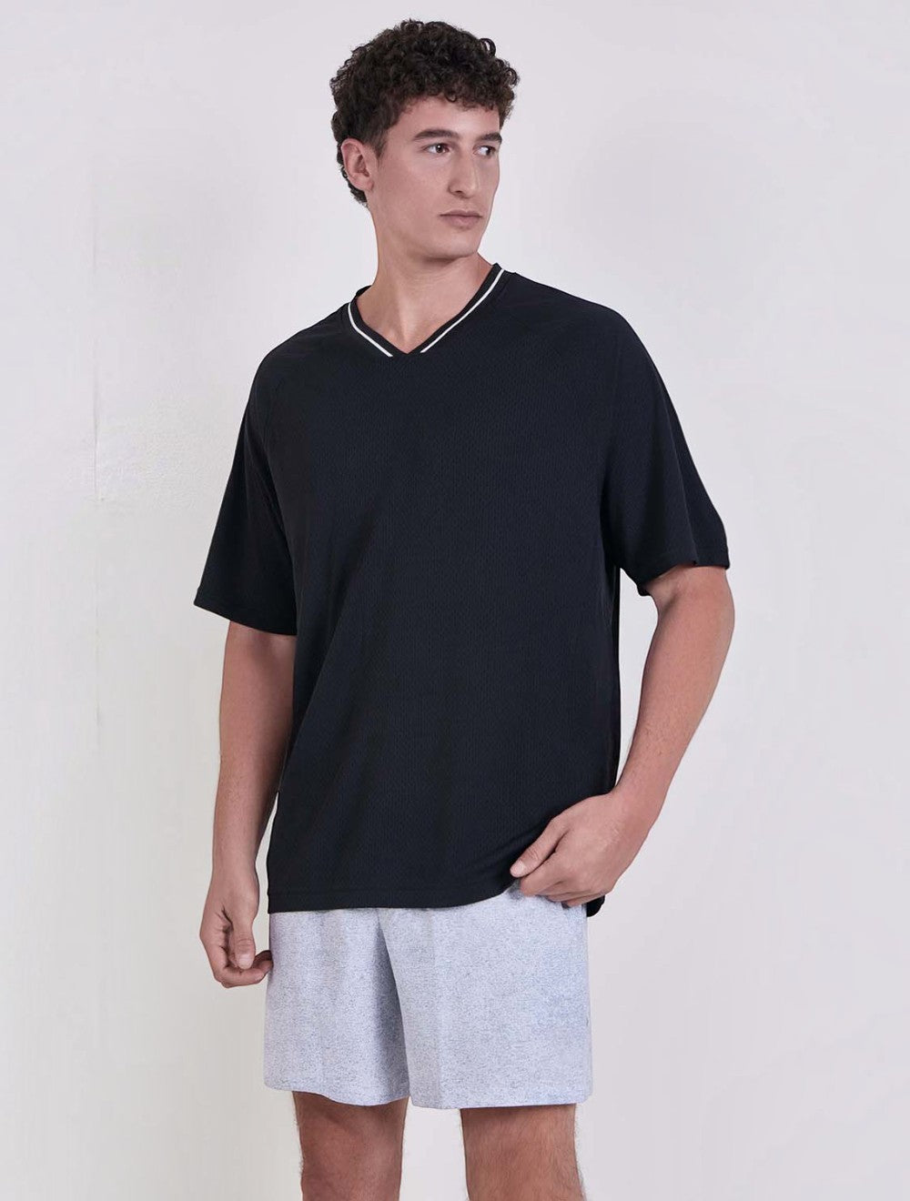 חיתוך רפוי Collared ג'רזי