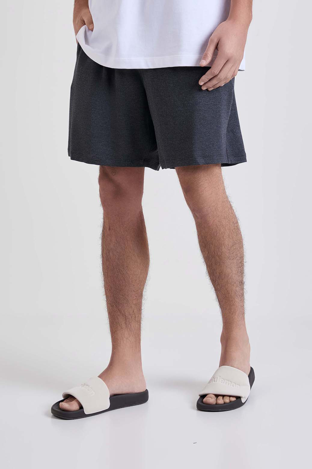 מכנסיים קצרים BeCalm Relaxed Fit 7''