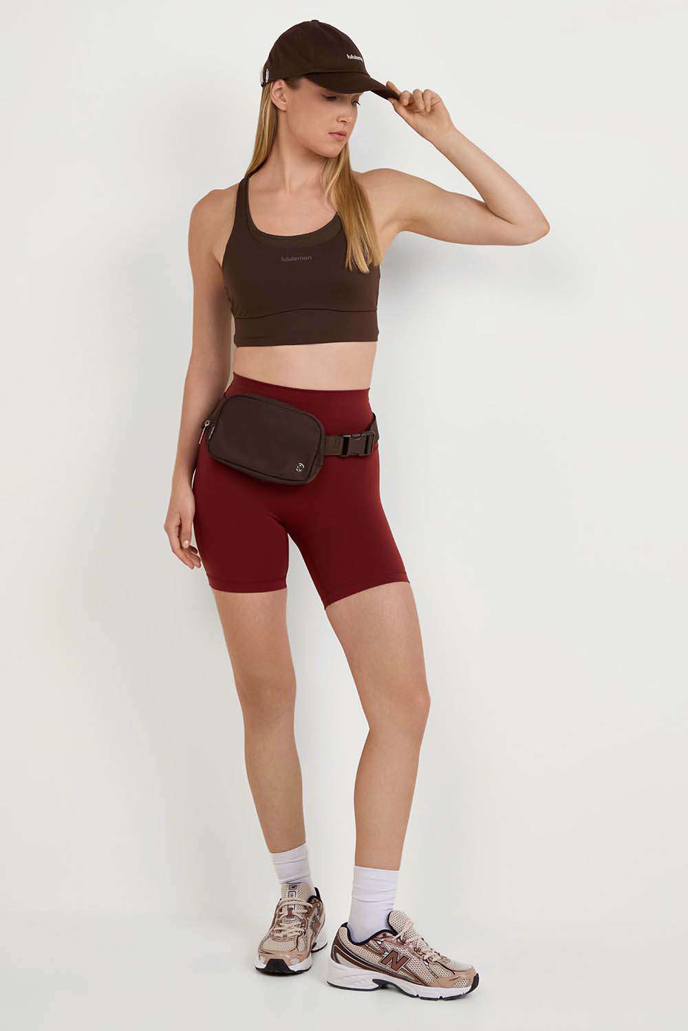 חזיית lululemon Energy Evolve לונגליין עם תא אחסון