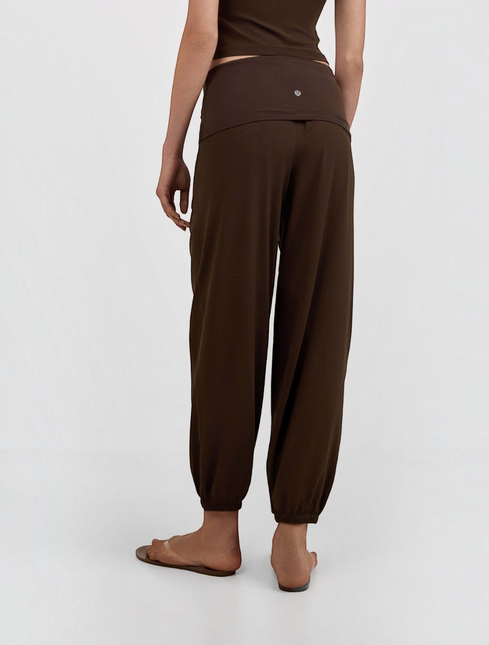 מכנסי ג'וגר Lululemon Align™ מקופל רפוי