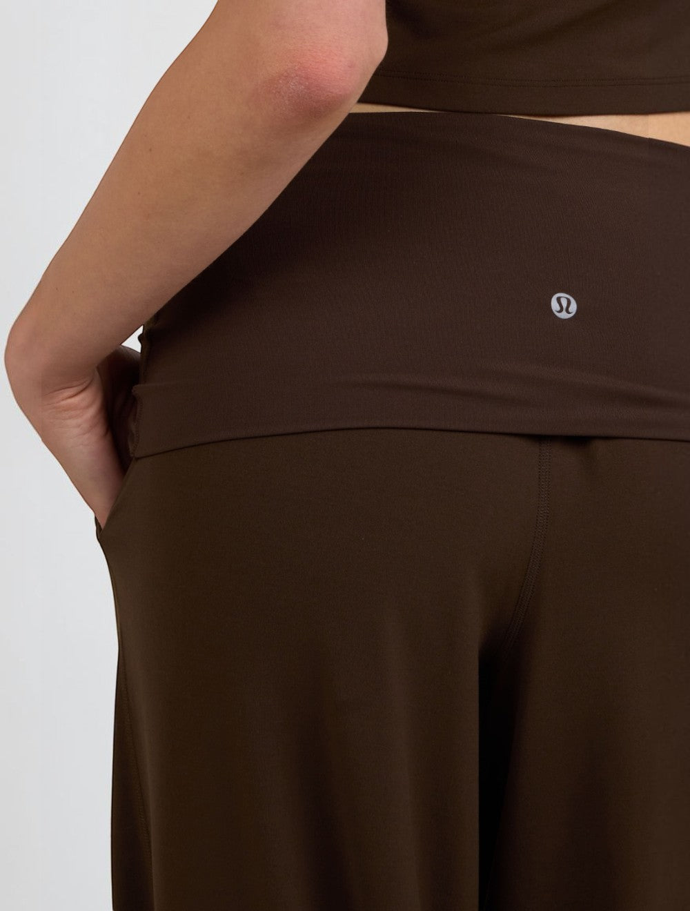 מכנסי ג'וגר Lululemon Align™ מקופל רפוי