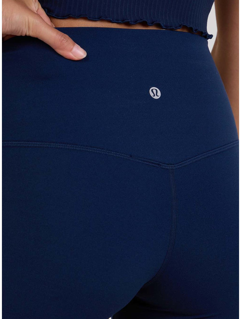 מכנסיים קצרים lululemon Align™ גזרה גבוהה 4''