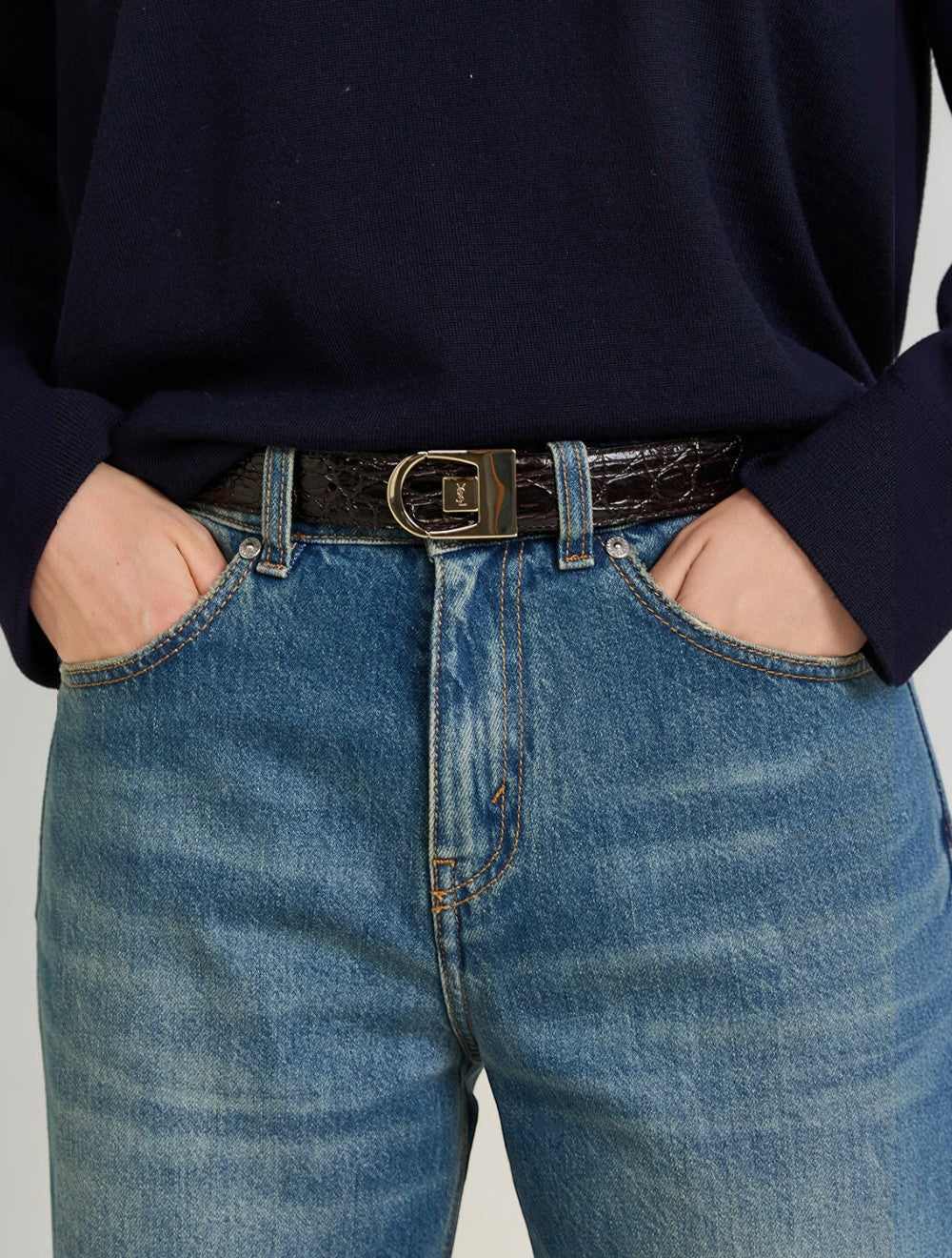 חגורת עור דו-צדדי