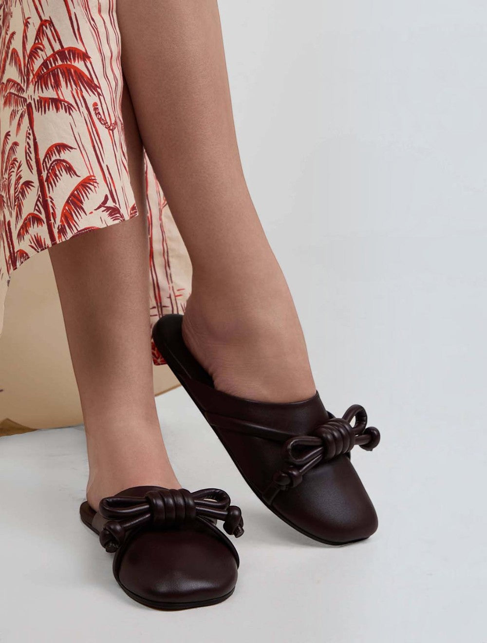 מיול Flamenco קשר עור