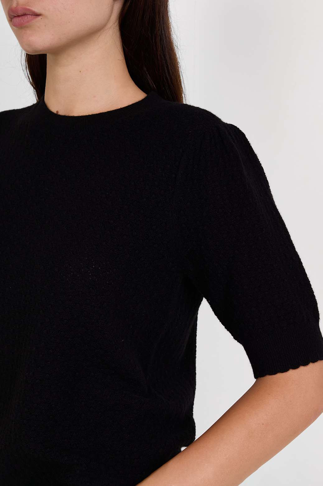 סוודר בסריגת חלת דבש עם כיווצים