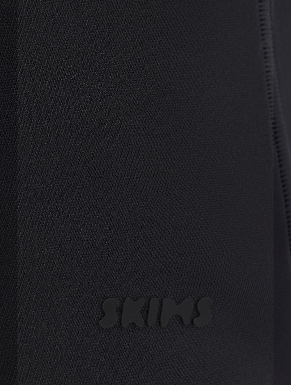 בגד גוף עד אמצע הירך סדרת SKIMS ULTIMATE BODY