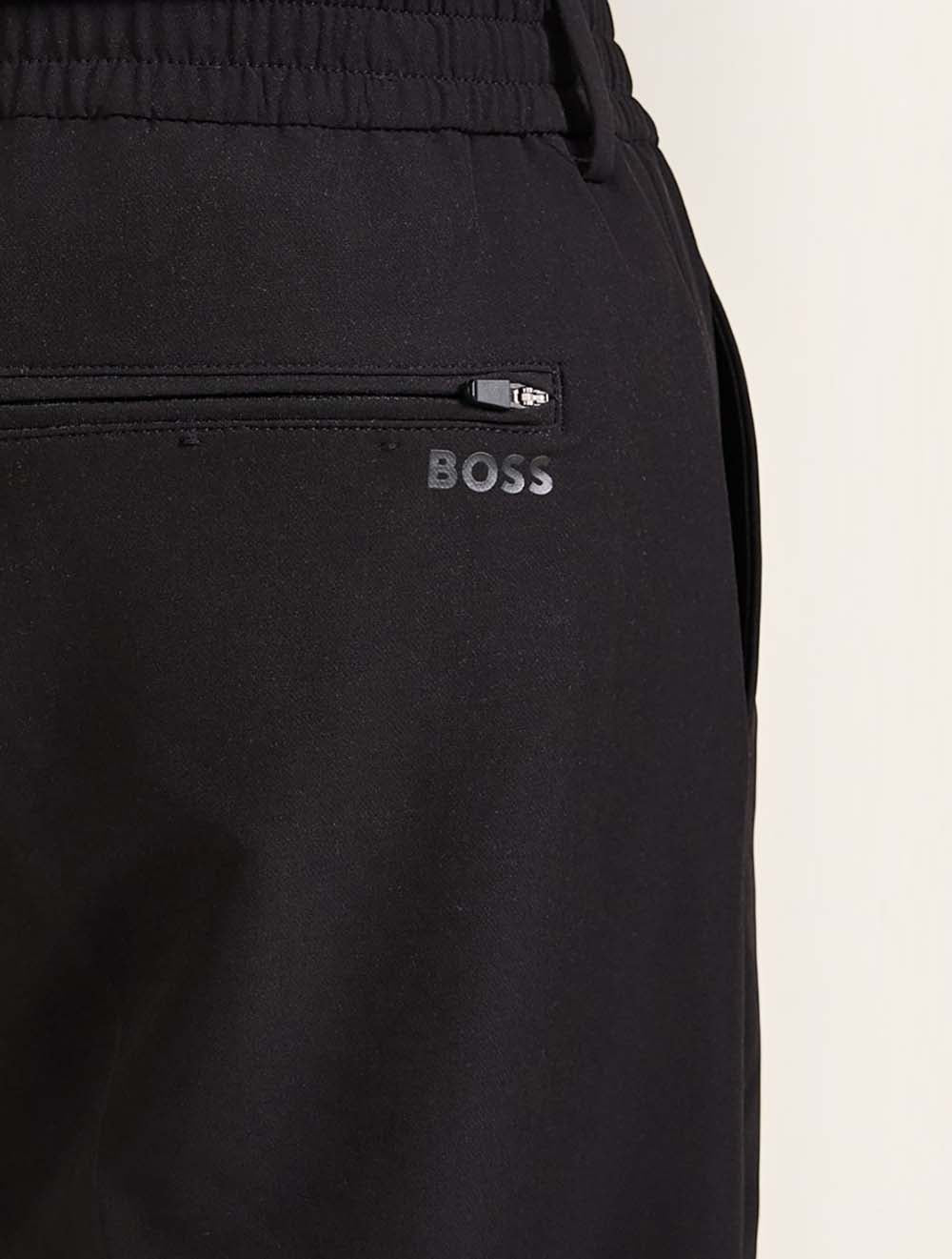 מכנסיים מחודד פיט עם Water-Repellent Finish