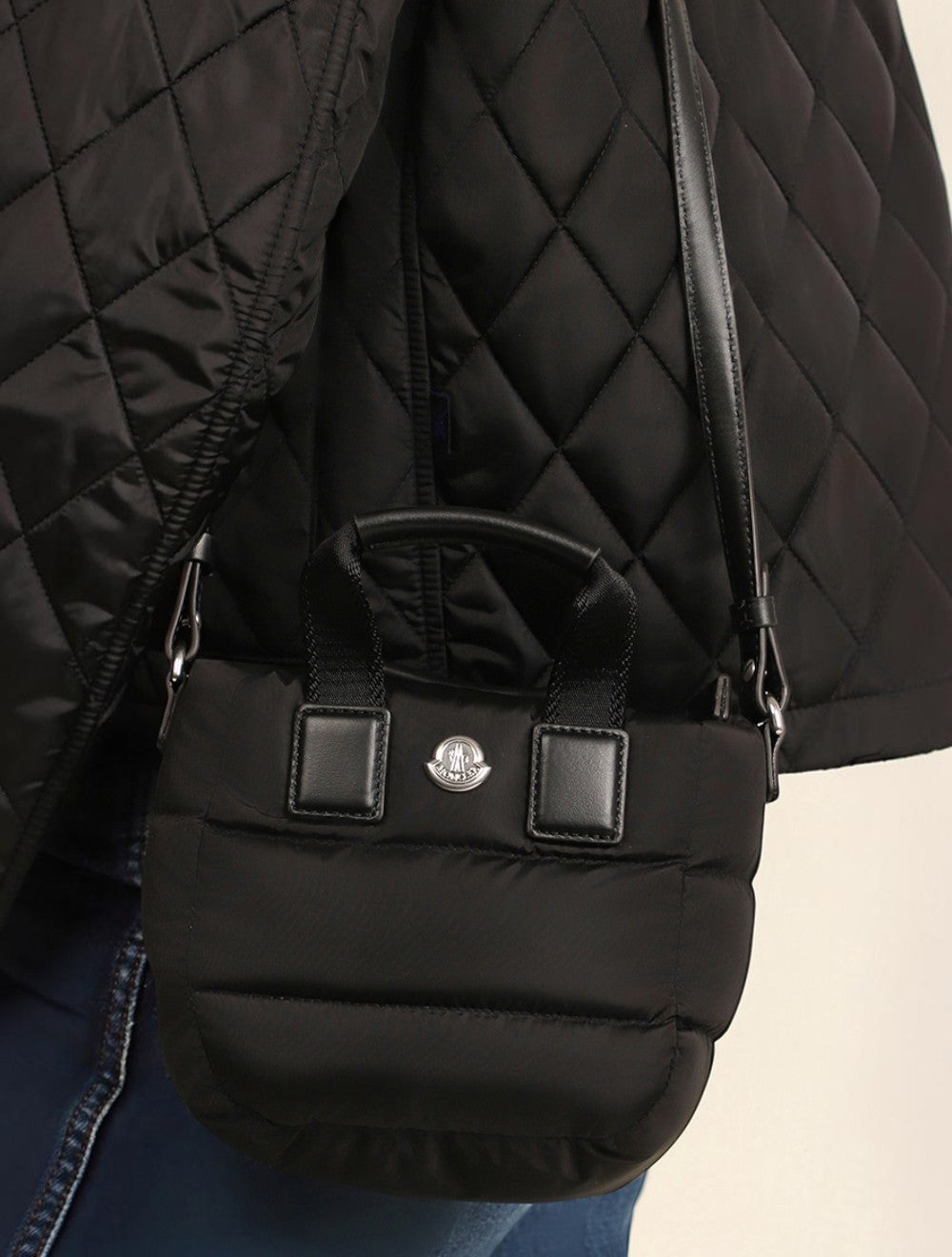 תיק Moncler Caradoc Cross Body