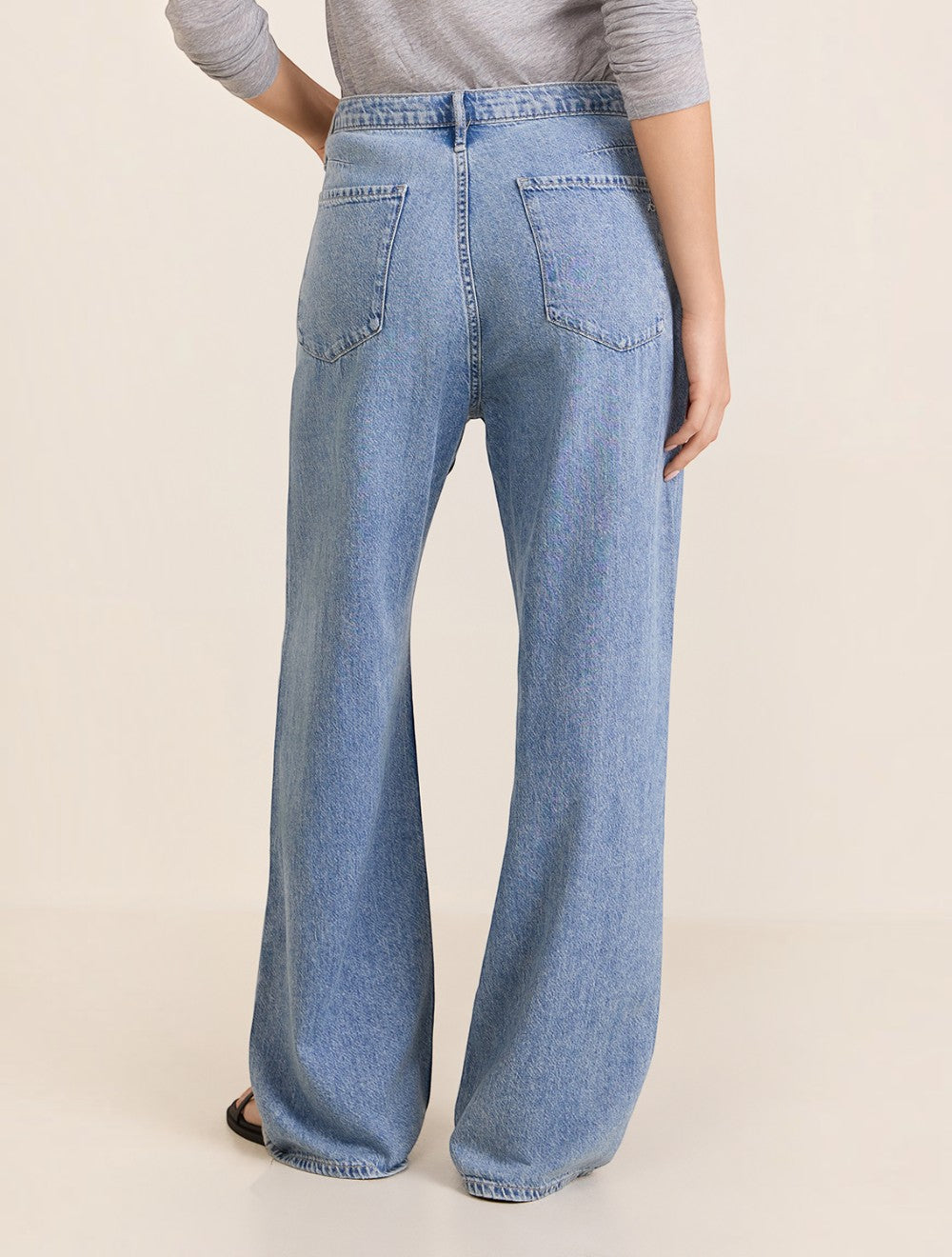 ג'ינס Phoebe Featherweight עם שרוך