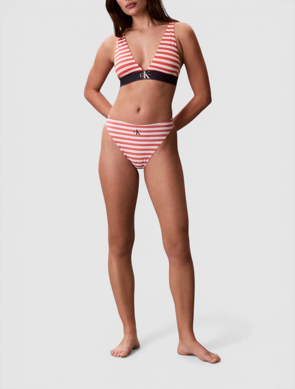 ביקיני ניילון גבוה Leg Bottoms