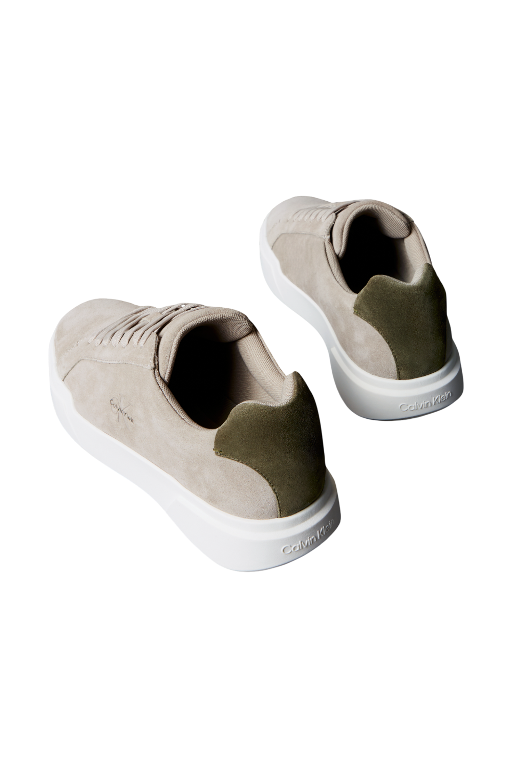 סניקרס עור Chunky Cupsole
