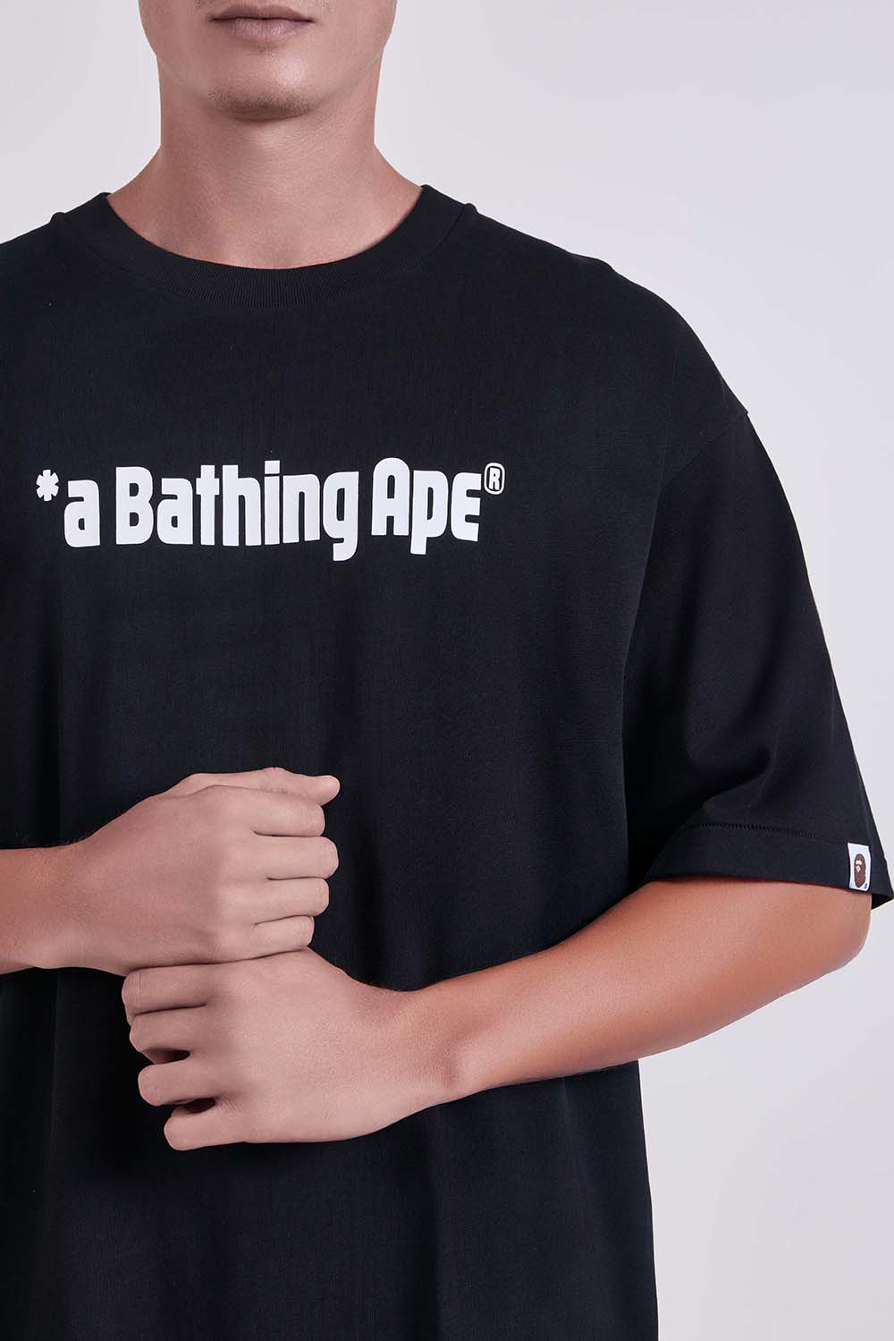 טי שירט Bathing Ape לוגו רלקסד פיט כותנה