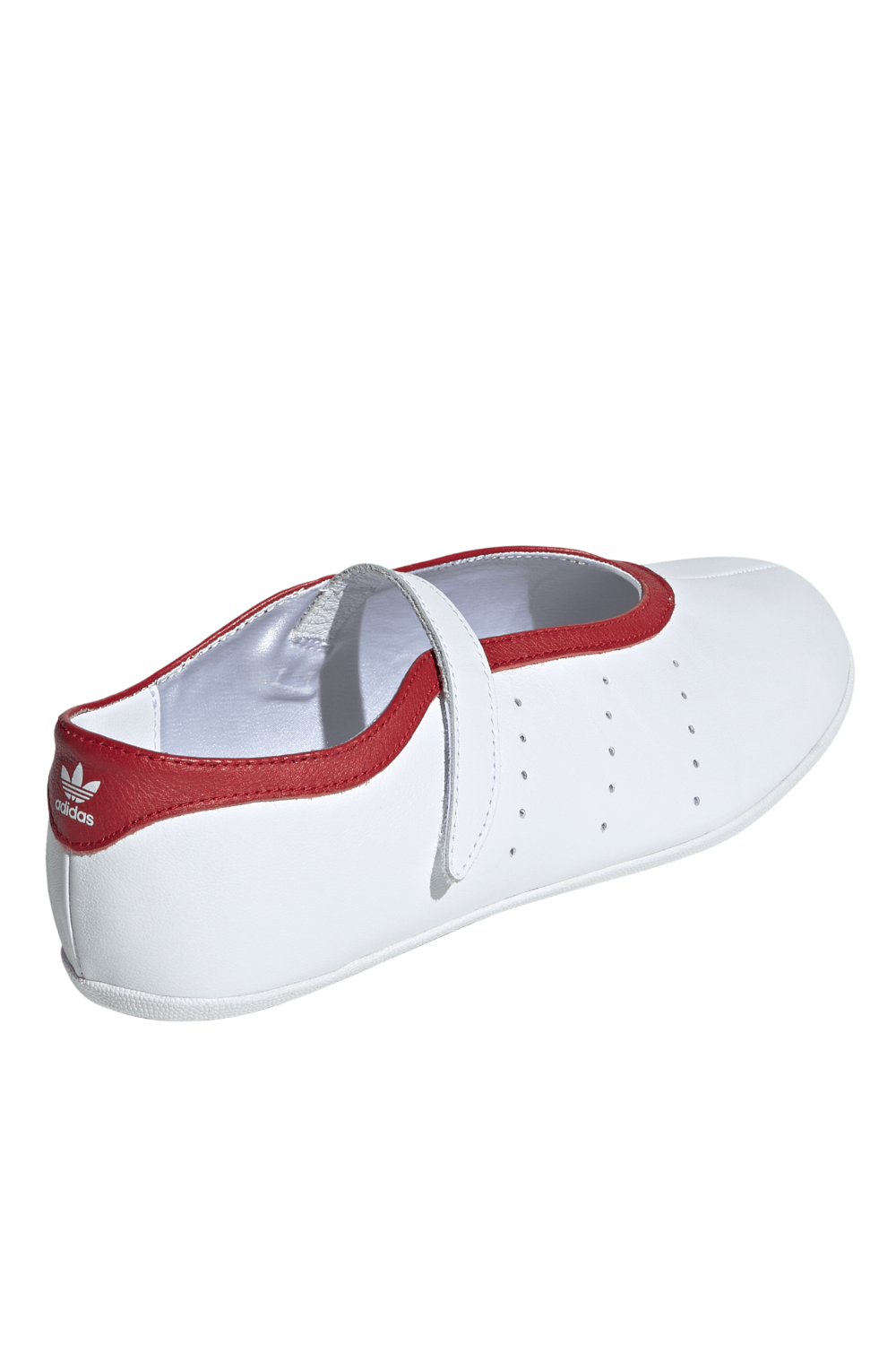 סניקרס עור Stan Smith