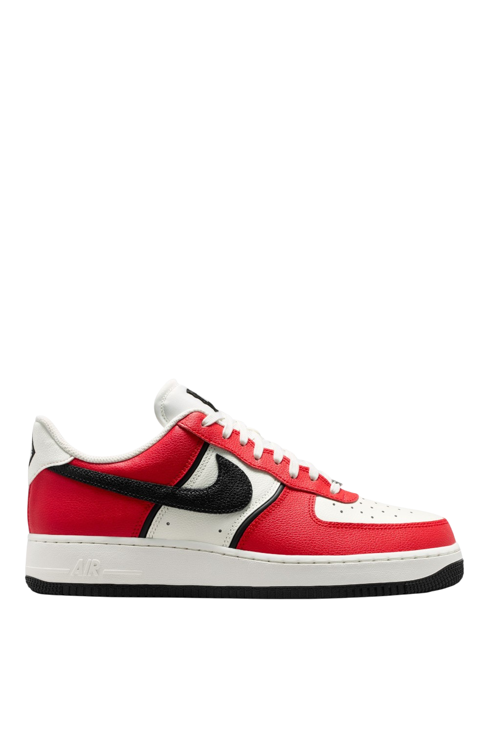 סניקרס עור Air Force 1 LV8