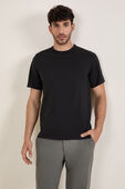 תמונת דוגמן קידמית של Organic Cotton Classic-Fit T-Shirt