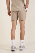 תמונת דוגמן אחורית של ABC WovenAir Pull-On Short 5