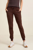 תמונת דוגמן קידמית של Dance Studio Mid-Rise Jogger