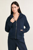 תמונת דוגמן קידמית של Scuba Oversized Full Zip