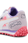 תמונת תקריב של פומה X הלו קיטי נעלי סניקרס איזי ריידר